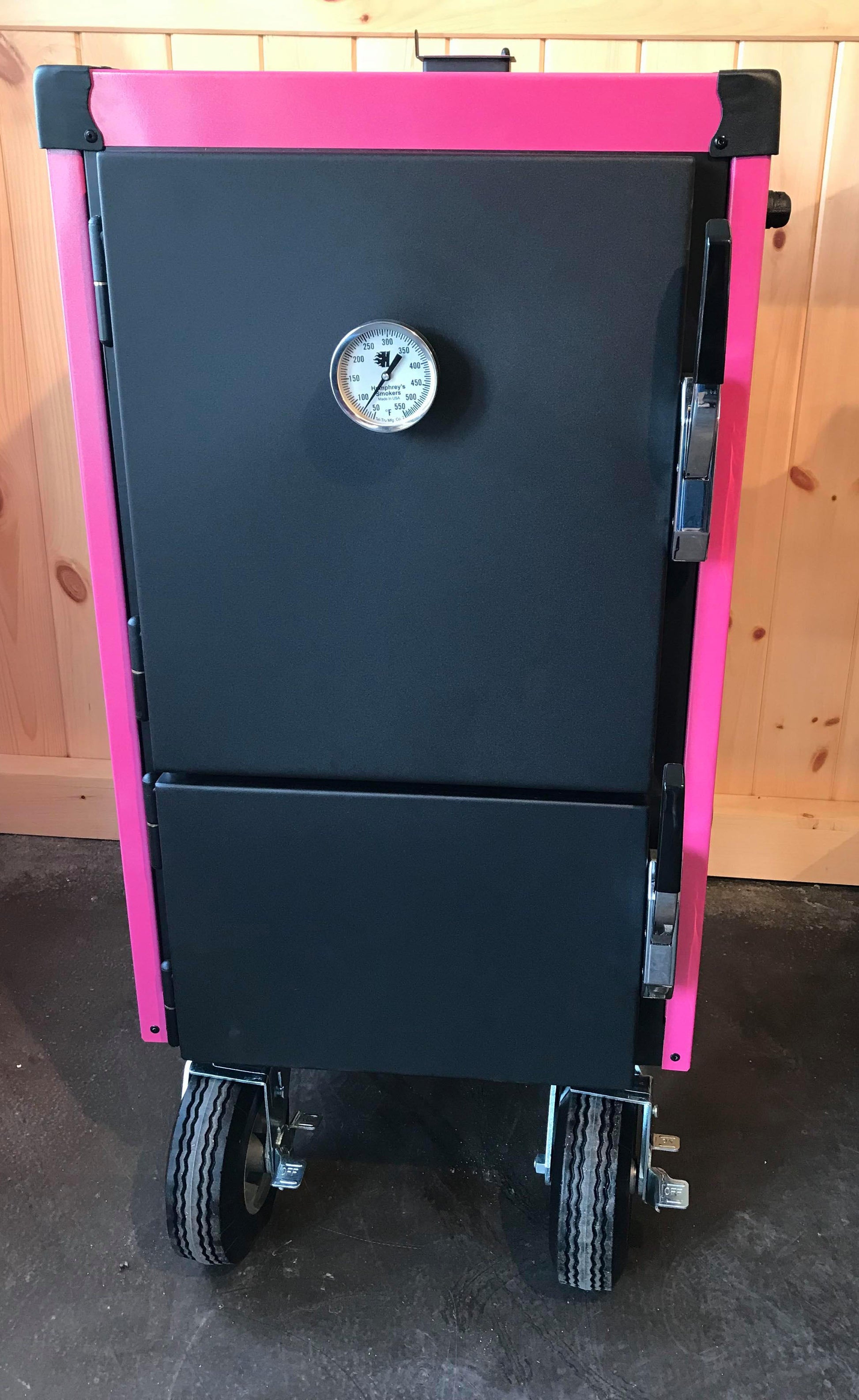 Porky the Pig, Pink Battle Box - Humphreys Smokers 